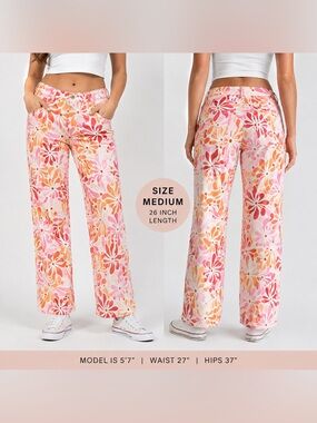 DAVI & DANI White Straight-Leg Jeans Pink & Orange Floral Pattern size M NEW